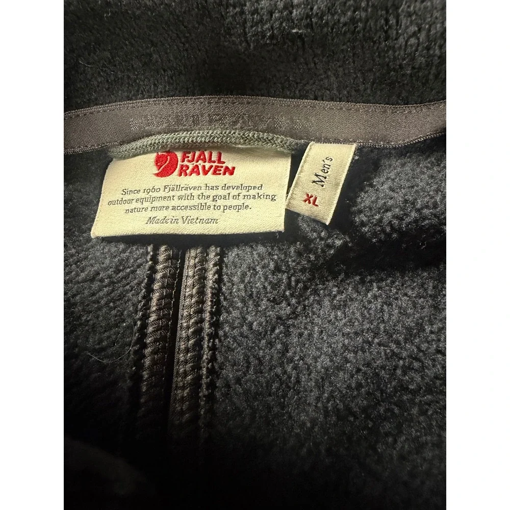 Fjallraven Buck Fleece Vest Mens XL Dark Grey Heather G-1000 F81727 Outdoor Zip